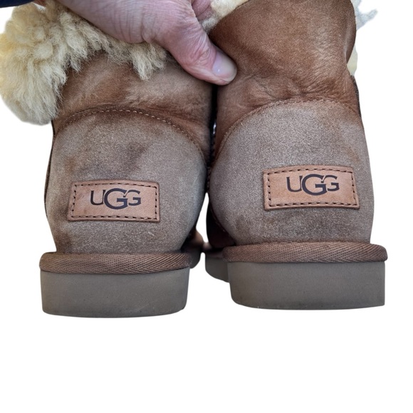 UGG Bailey Mini Zip Chestnut Suede Shearling Women’s Size 6 - Picture 11 of 15